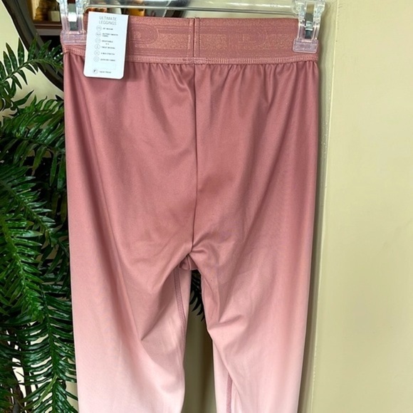 Brand New Victoria's Secret Pink Ombre Scoop Sports Bra & Ultimate Leggings Set - Picture 12 of 16